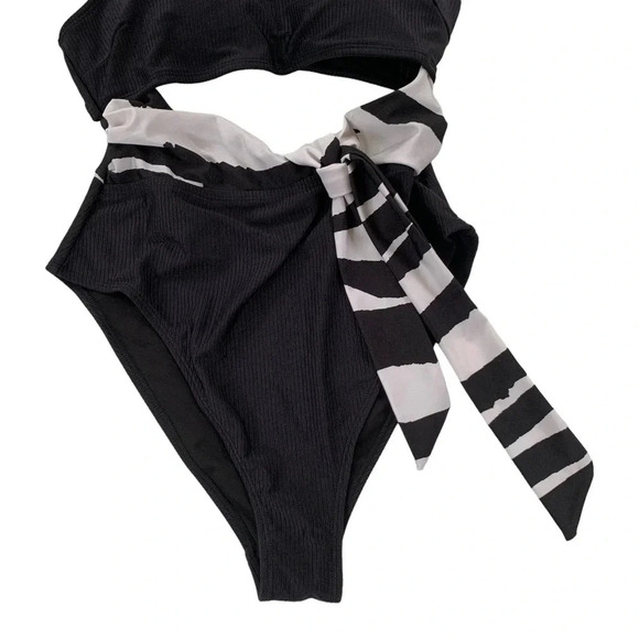 River Island Cut Out Tie Waist Bandeau One Piece Swimsuit Black Size 8 NWT - Picture 7 of 13